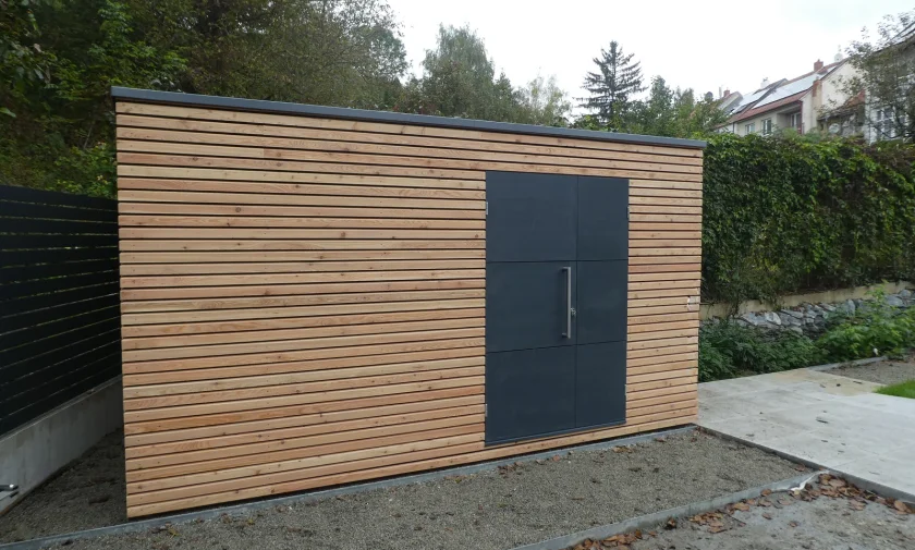 Z&aacute;hradn&yacute; sklad na n&aacute;radie 4x2,5m - Brno