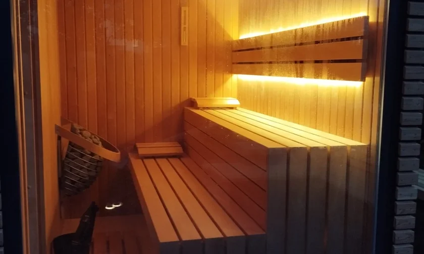 Sauna na mieru do modern&eacute;ho domu - Beroun