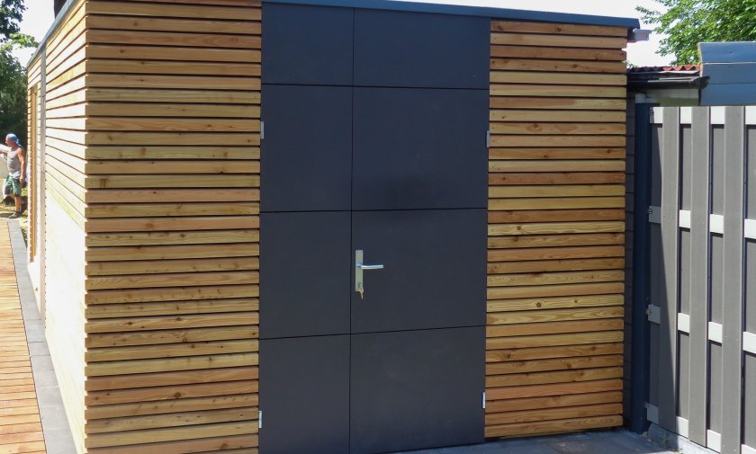 Modern&aacute; vonkaj&scaron;ia sauna so z&aacute;sobami - Sch&ouml;neiche