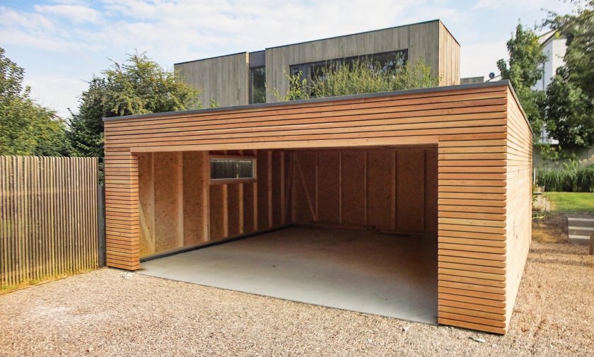 Dreven&aacute; dvojgar&aacute;ž so spoločn&yacute;mi dverami - Hagen