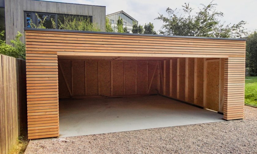 Dreven&aacute; dvojgar&aacute;ž so spoločn&yacute;mi dverami - Hagen