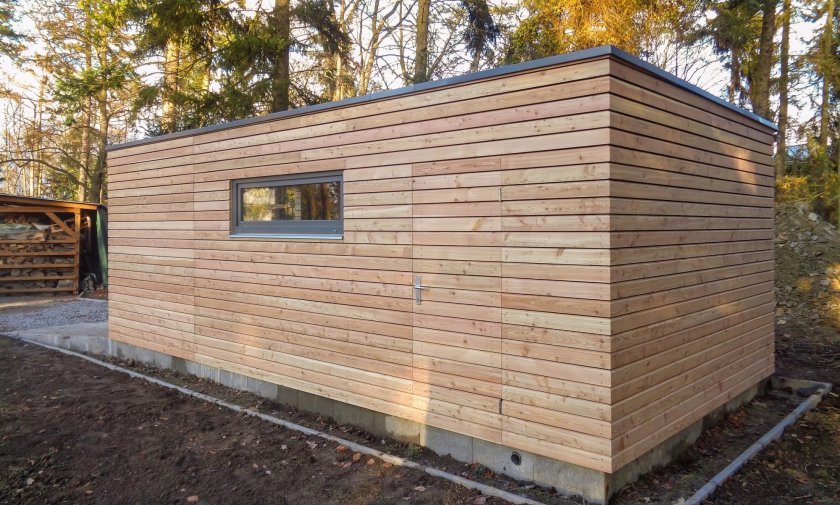 Montovan&aacute; gar&aacute;ž 7x3,5 m - Čel&aacute;kovice