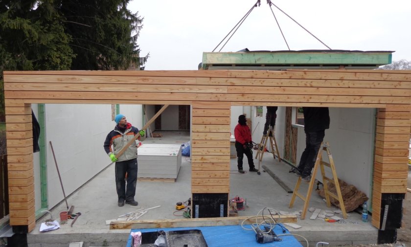 Montovan&aacute; dvojgar&aacute;ž 11,4 x 6,4 m + z&aacute;hradn&yacute; sklad - Bad Deutsch