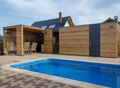 Z&aacute;hradn&yacute; domček a letn&aacute; kuchyňa - Losin&aacute;