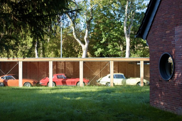 Gar&aacute;ž pre veter&aacute;nov - D&uuml;sseldorf