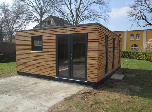 Modern&yacute; multifunkčn&yacute; z&aacute;hradn&yacute; domček 6 x 4,5 m