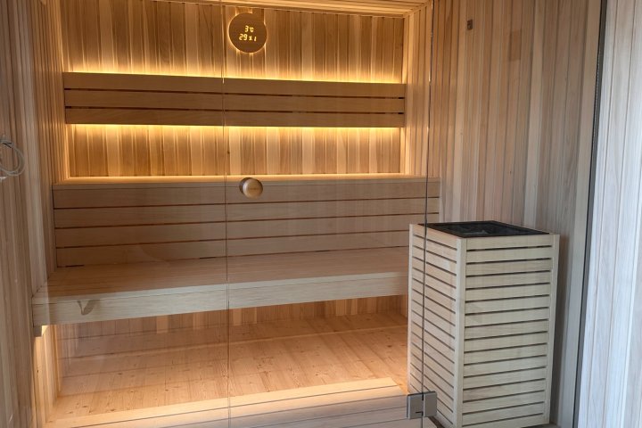 F&iacute;nska sauna so z&aacute;hradn&yacute;m skladom - Beroun