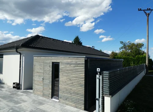 Modern&yacute; dreven&yacute; sklad 4x6m - Praha