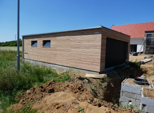 Dizajnov&aacute; gar&aacute;ž 10 x 6 m - Trebotov