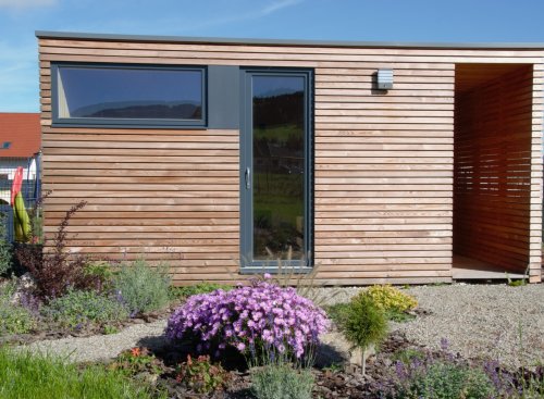 Vonkaj&scaron;ia sauna Praha s vonkaj&scaron;ou sprchou