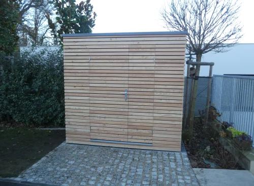 Modern&yacute; sklad 2x2m - Praha