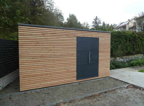 Z&aacute;hradn&yacute; sklad na n&aacute;radie 4x2,5m - Brno