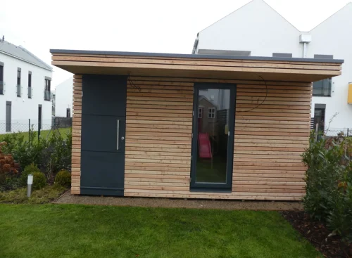 Z&aacute;hradn&yacute; domček pre z&aacute;hradu - Praha