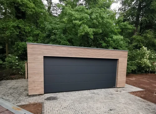 Dizajn dvojgar&aacute;že s pr&iacute;rodn&yacute;m vzhľadom